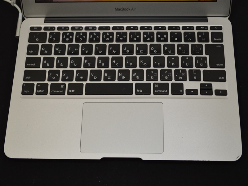 ジャンク Apple MacBook air 11インチ MC968J/A[シルバー] (2011年製 ...